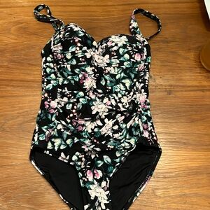 Niptuck bathing suit size 4
